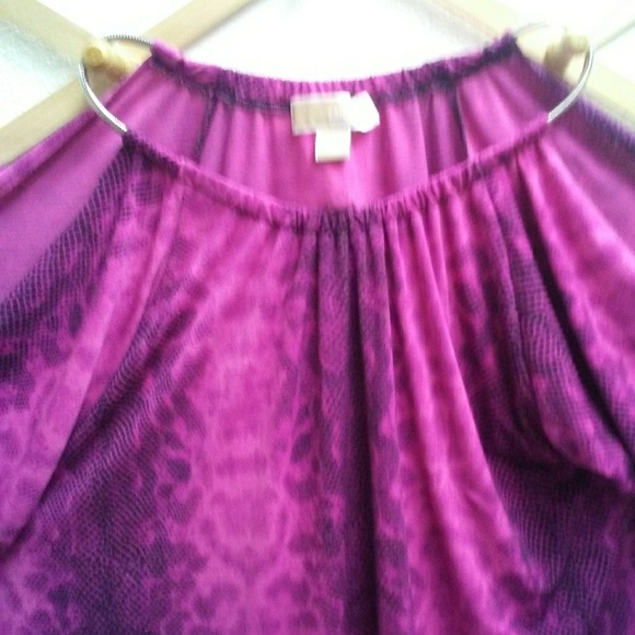 Michael Kors blouse - Picture 2 of 8